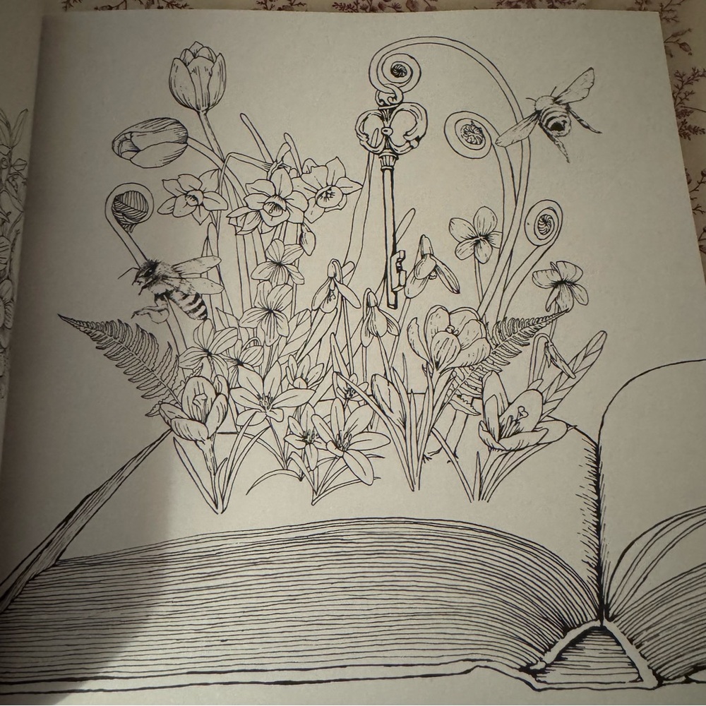 Garden of fairytale animals coloring book - Picture 5 of 7